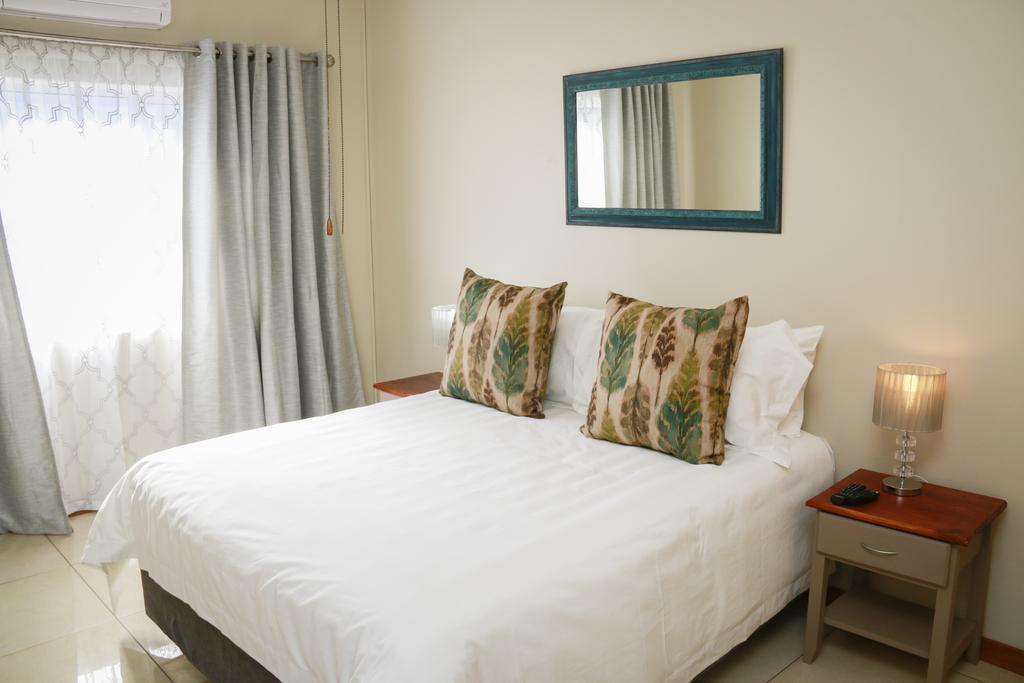 Poetry Guestrooms Vryburg Exterior photo