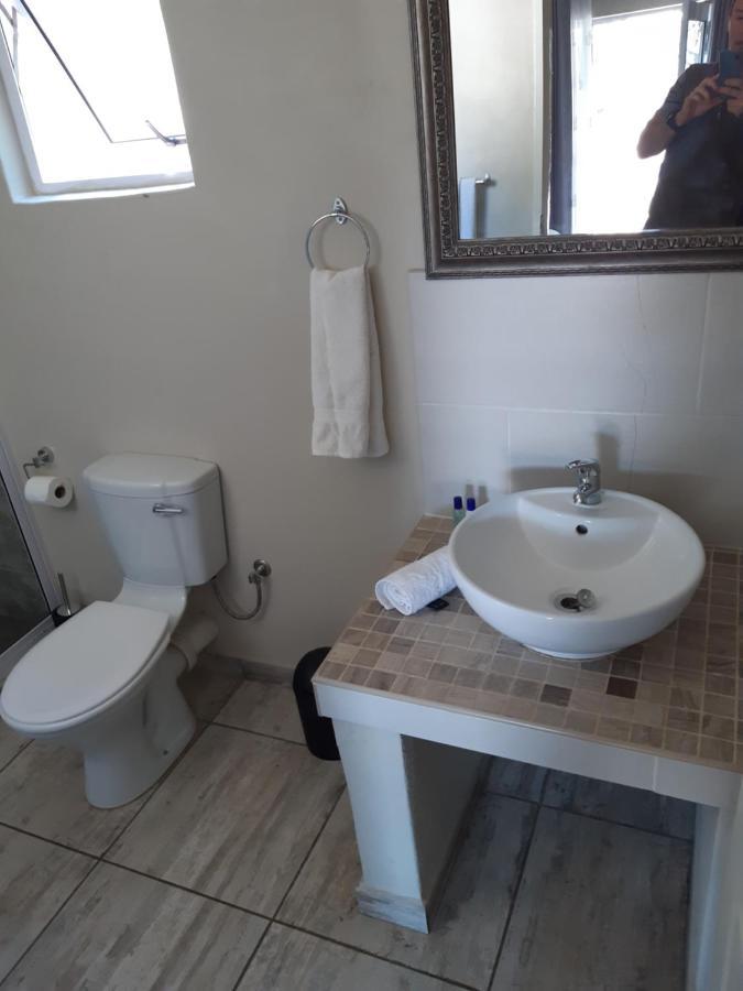Poetry Guestrooms Vryburg Exterior photo