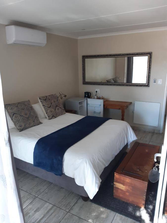 Poetry Guestrooms Vryburg Exterior photo